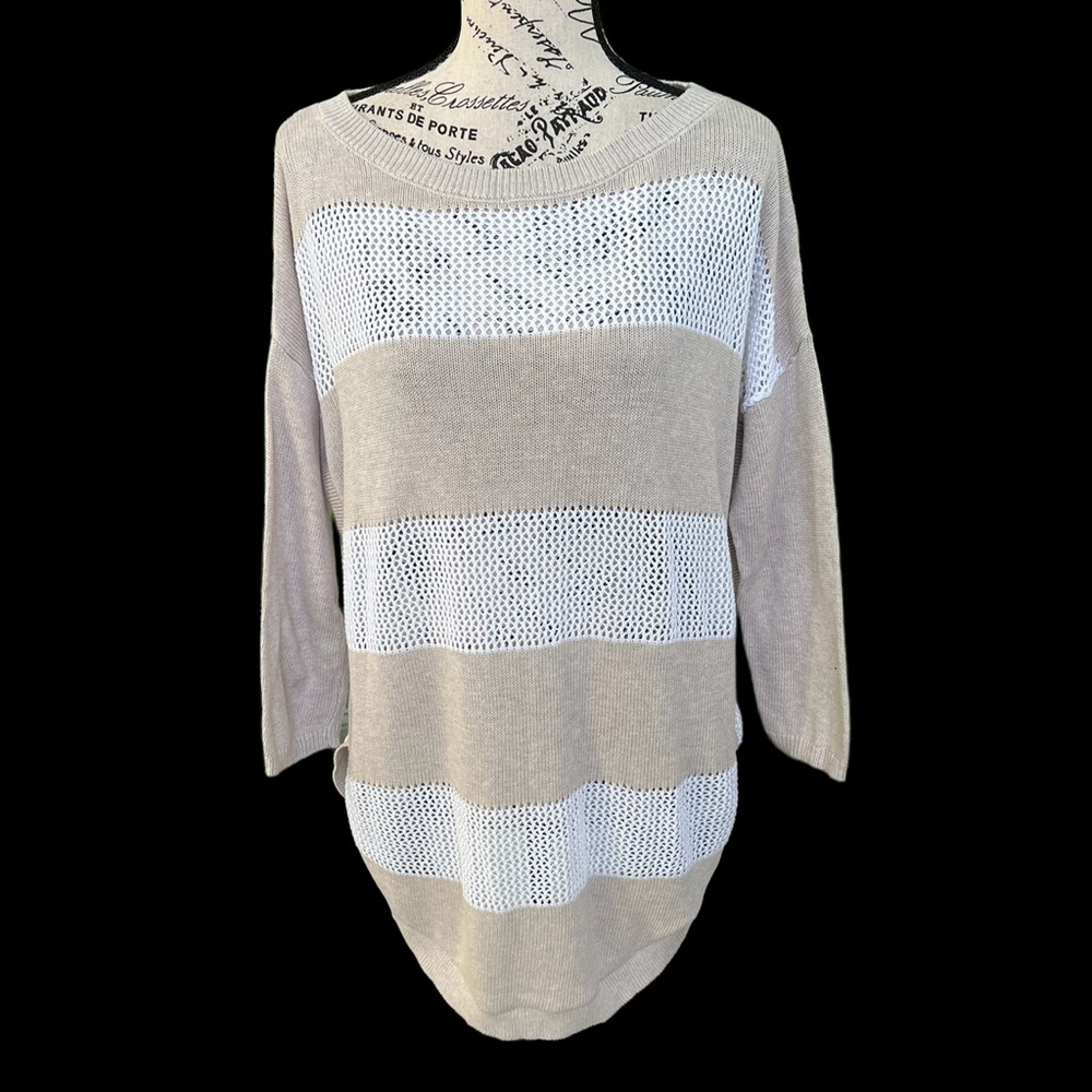 Express Sweater - Picture 5 of 10